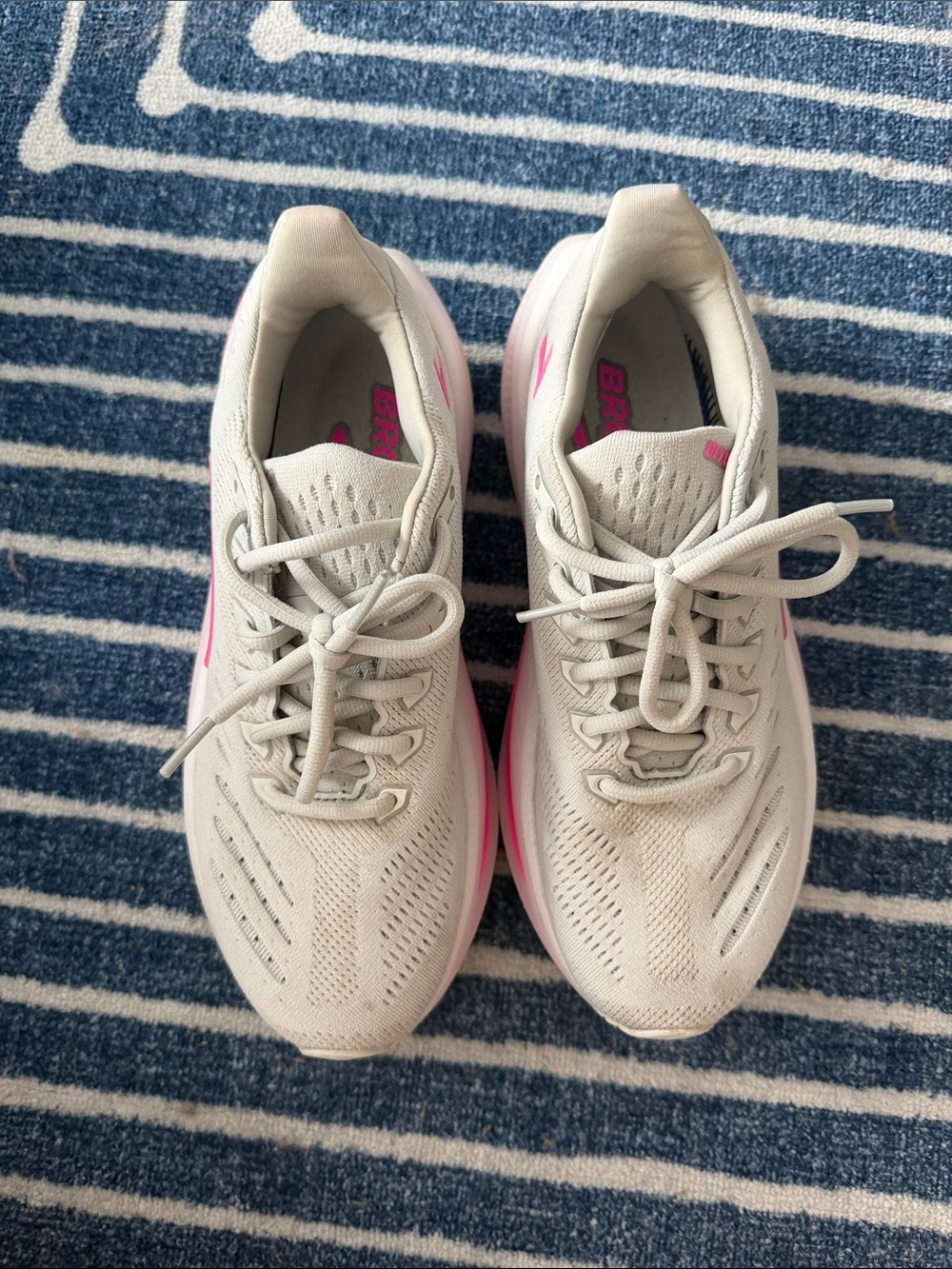 Brooks glycerin max 2 women’s 7.5 GUC